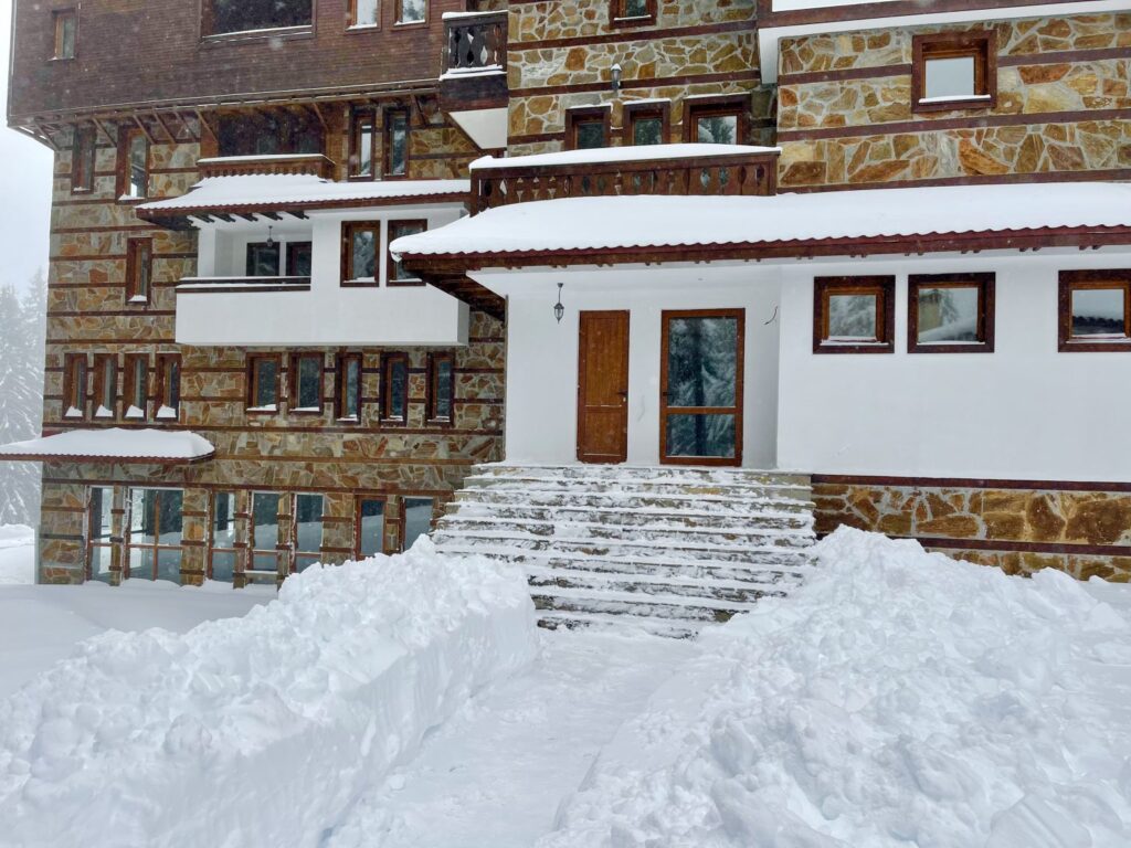Grand Resort Pamporovo - ски имот в планината