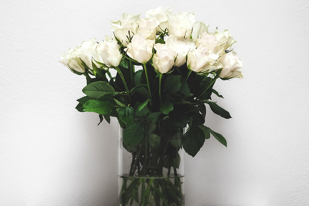 Съвети за използване на рози във флорални аранжировки - вази